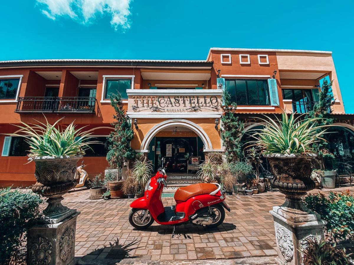 The Castello Resort Ko Lan Esterno foto