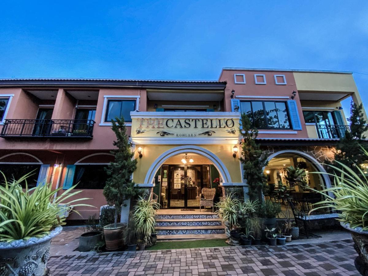 The Castello Resort Ko Lan Esterno foto